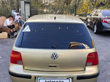 Volkswagen Golf 2003 года за 2 800 000 тг. в Шымкент – фото 2