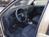 Volkswagen Golf 2003 года за 2 800 000 тг. в Шымкент – фото 4