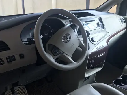 Toyota Sienna 2011 года за 9 000 000 тг. в Жанаозен – фото 6