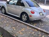 Volkswagen Beetle 2000 годаүшін2 000 000 тг. в Алматы