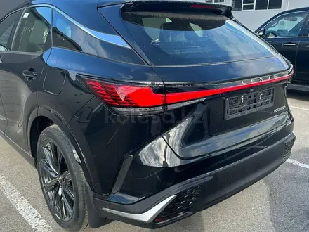 Lexus RX 350 2024 годаүшін43 500 000 тг. в Актобе – фото 2