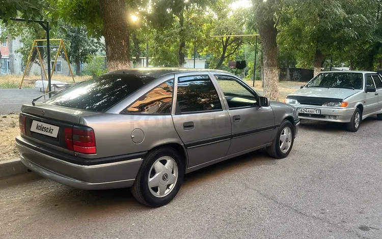 Opel Vectra 1994 годаfor1 500 000 тг. в Шымкент