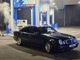 Mercedes-Benz E 55 AMG 1999 годаfor6 000 000 тг. в Алматы – фото 2