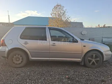 Volkswagen Golf 2002 года за 1 750 000 тг. в Астана – фото 3