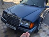 Mercedes-Benz E 230 1991 года за 1 400 000 тг. в Шымкент