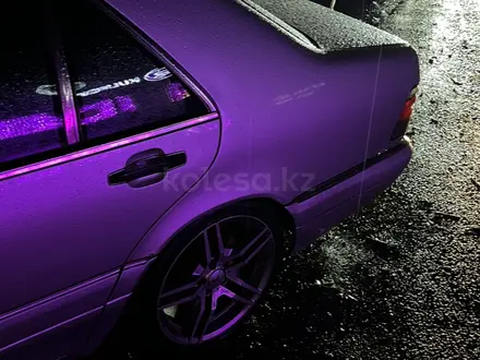 Mercedes-Benz S 320 1995 года за 2 500 000 тг. в Алматы – фото 3