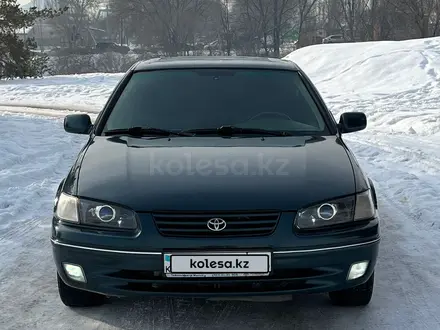 Toyota Camry 1998 года за 4 500 000 тг. в Алматы – фото 11