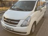 Hyundai Starex 2008 годаүшін4 100 000 тг. в Астана – фото 2