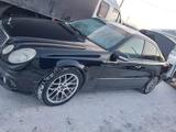 Mercedes-Benz E 350 2002 годаүшін5 000 000 тг. в Актобе – фото 3