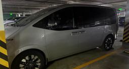 Hyundai Staria 2023 годаүшін18 400 000 тг. в Астана
