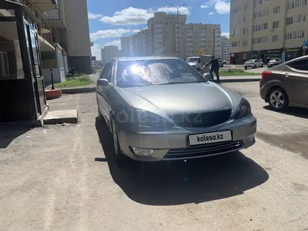 Toyota Camry 2005 года за 5 200 000 тг. в Астана – фото 2