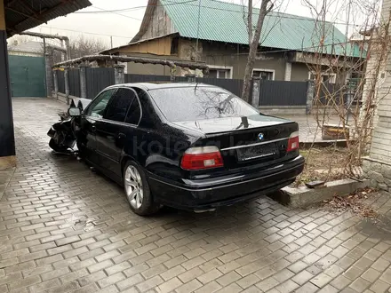 BMW 530 2002 года за 733 733 тг. в Алматы – фото 3