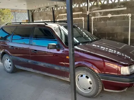 Volkswagen Passat 1992 года за 1 200 000 тг. в Семей – фото 2