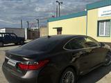 Lexus ES 300h 2013 годаүшін8 350 000 тг. в Актобе – фото 4