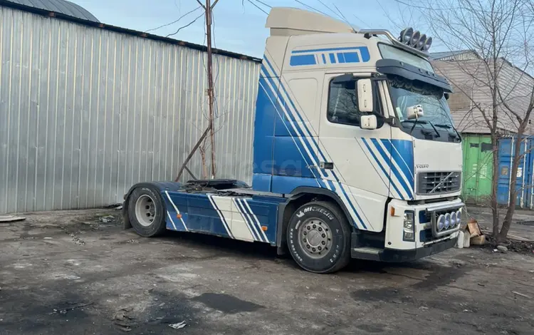 Volvo  FH 2004 года за 14 900 000 тг. в Алматы