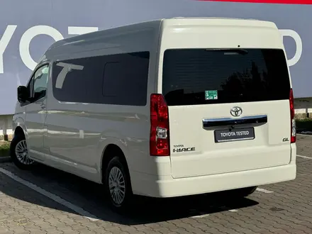 Toyota Hiace 2023 года за 28 700 000 тг. в Алматы – фото 6