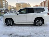 Toyota Land Cruiser 2021 года за 42 500 000 тг. в Актобе – фото 3