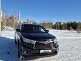 Toyota Highlander 2014 года за 16 800 000 тг. в Караганда