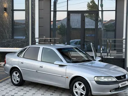 Opel Vectra 1998 года за 1 350 000 тг. в Шымкент – фото 17