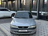 Opel Vectra 1998 года за 1 350 000 тг. в Шымкент