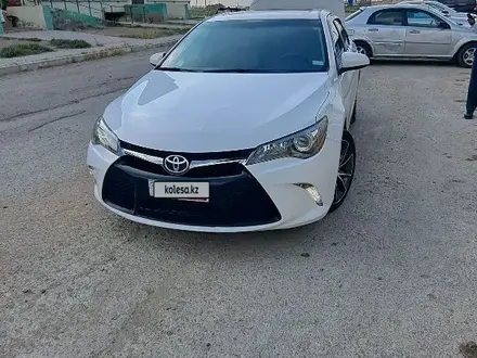 Toyota Camry 2015 года за 7 200 000 тг. в Мангистау – фото 2