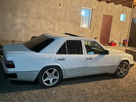 Mercedes-Benz E 230 1991 года за 800 000 тг. в Алматы – фото 7
