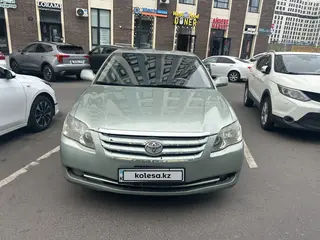 Toyota Avalon, 2006