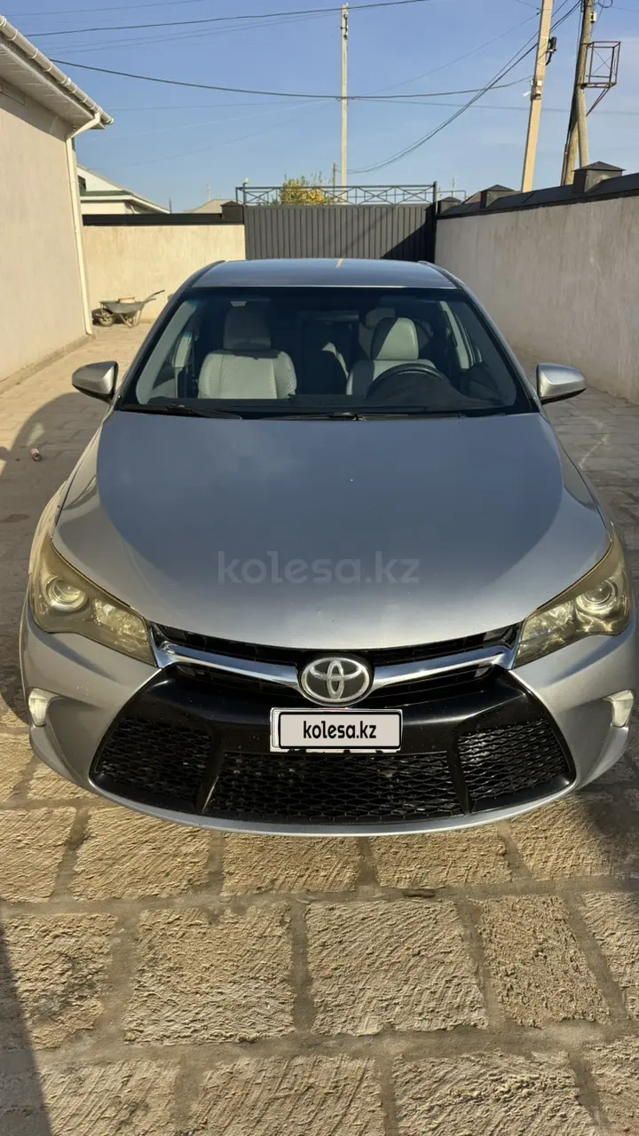 Toyota Camry, 2015
