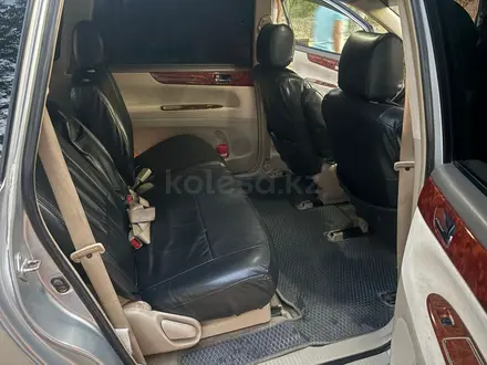 Toyota Ipsum 2004 года за 5 000 000 тг. в Атырау – фото 8