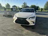 Lexus ES 250 2022 года за 22 200 000 тг. в Шымкент