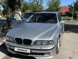 BMW 523 1998 года за 2 750 000 тг. в Алматы – фото 2