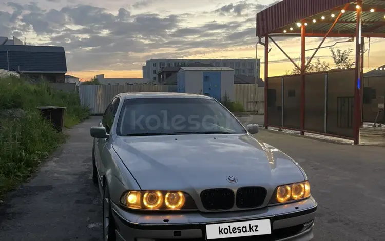 BMW 523 1998 года за 2 750 000 тг. в Алматы