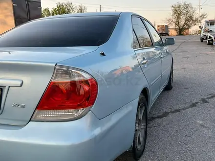 Toyota Camry 2005 года за 3 800 000 тг. в Шымкент – фото 4