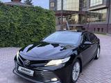 Toyota Camry 2018 годаfor14 000 000 тг. в Алматы