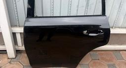 Задняя левая дверь б/у оригинал за 290 000 тг. в Алматы