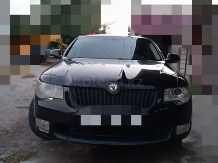 Skoda Superb 2011 года за 5 000 000 тг. в Шымкент