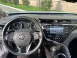 Toyota Camry 2019 годаүшін15 800 000 тг. в Алматы – фото 2