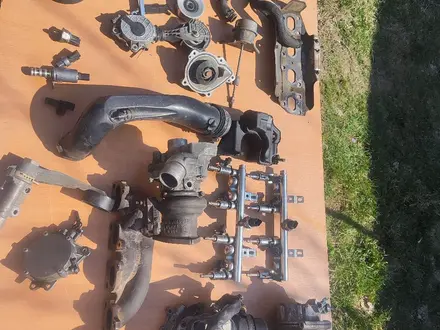 Компрессор кондиционера Пежо ep6 turbo за 1 000 тг. в Алматы