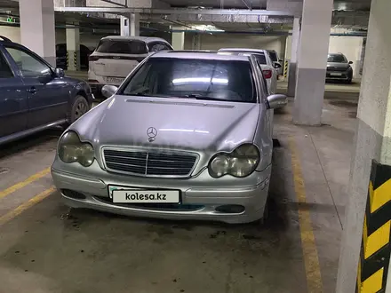 Mercedes-Benz C 320 2001 года за 2 800 000 тг. в Астана – фото 13