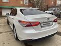 Toyota Camry 2018 года за 13 500 000 тг. в Уральск – фото 8