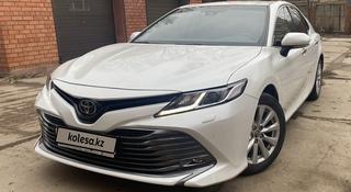 Toyota Camry 2018 года за 13 300 000 тг. в Уральск