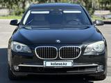 BMW 750 2009 года за 8 000 000 тг. в Караганда