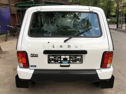 ВАЗ (Lada) Lada 2121 2021 года за 6 850 000 тг. в Алматы – фото 5