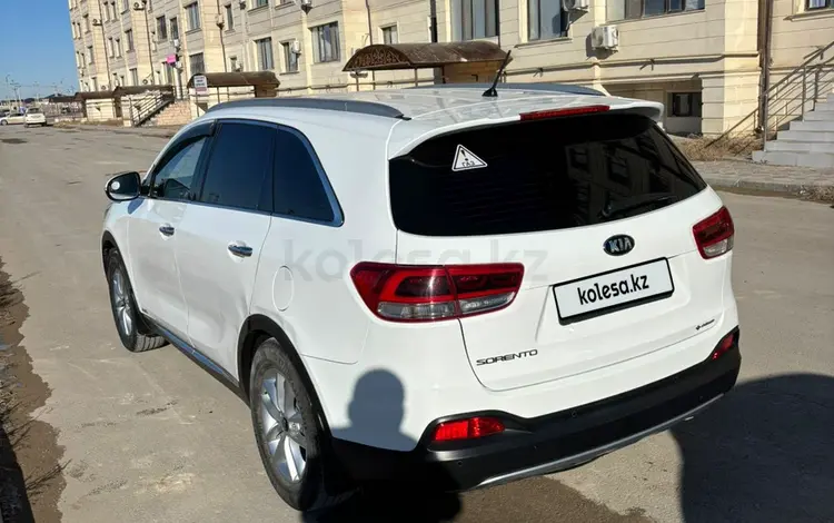 Kia Sorento 2015 годаүшін11 000 000 тг. в Актау