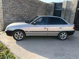 Opel Astra 1993 года за 950 000 тг. в Шымкент – фото 2
