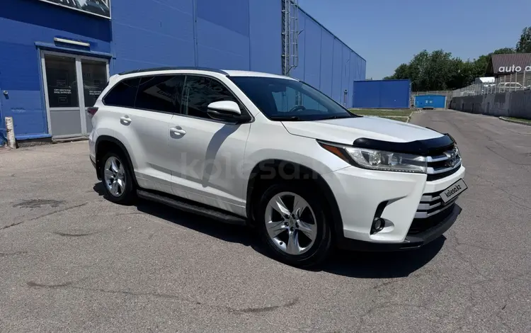 Toyota Highlander 2014 года за 13 000 000 тг. в Алматы