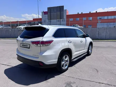 Toyota Highlander 2014 года за 13 000 000 тг. в Алматы – фото 2