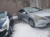 Hyundai Sonata 2011 годаүшін4 800 000 тг. в Караганда – фото 2