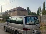 Hyundai Starex 2002 годаүшін3 000 000 тг. в Шымкент – фото 2