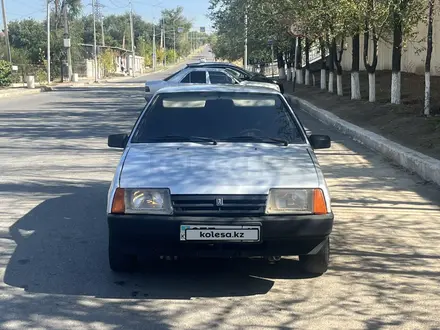 ВАЗ (Lada) 21099 2004 года за 900 000 тг. в Шымкент – фото 2